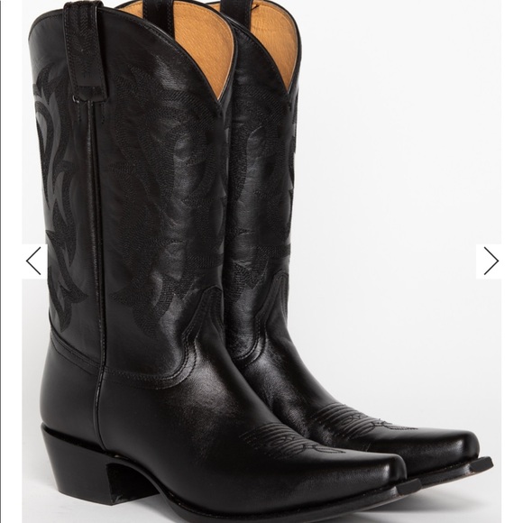 Shyanne Shoes - NWT SHYANNE WOMEN'S 12" SNIP TOE WESTERN BOOTS